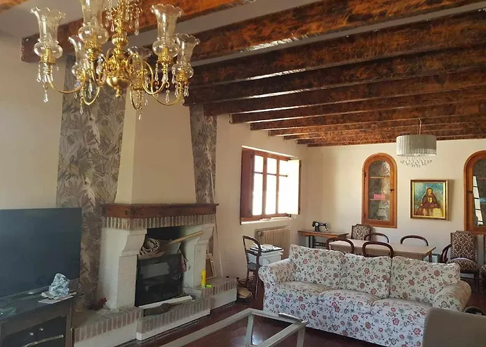 Casa de campo con piscina, 12 personas