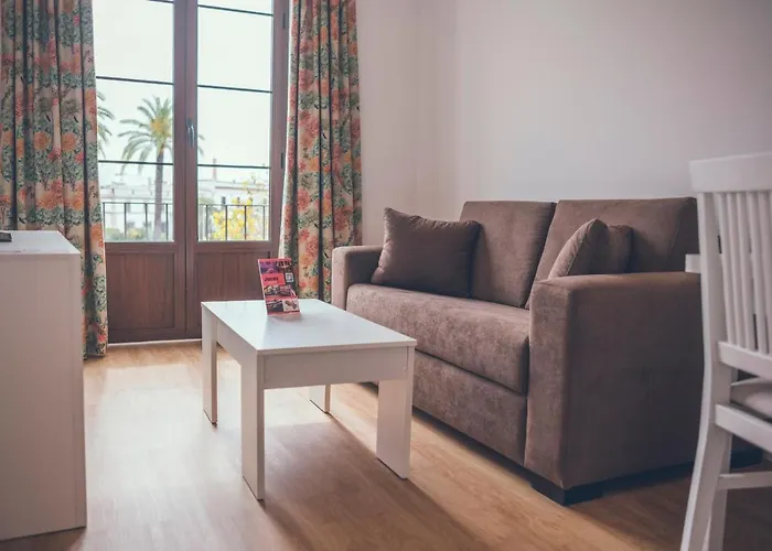 Apartamentos Puerta Sevilla