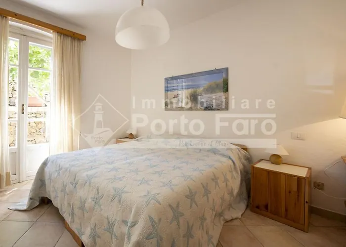 2 Pineta - Ampio Quadrilocale Sulla Spiaggia Di Porto Faro