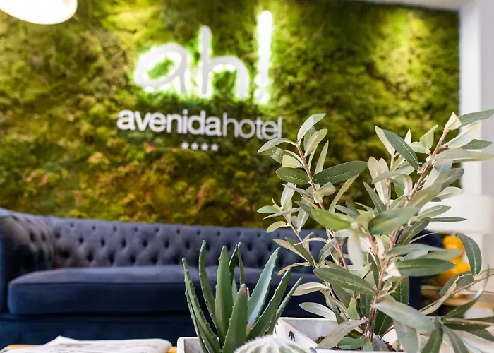 Avenida Hotel