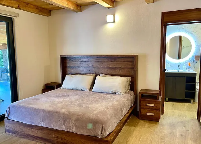 Cabaña en Tapalpa, Cabaña Monarca
