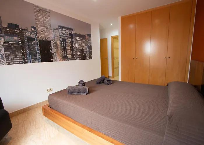 Catalunya Casas Tranquil Paradise, Private Pool And Only 200 Meters To Beach!