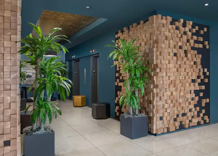 The Troubadour Hotel New Orleans