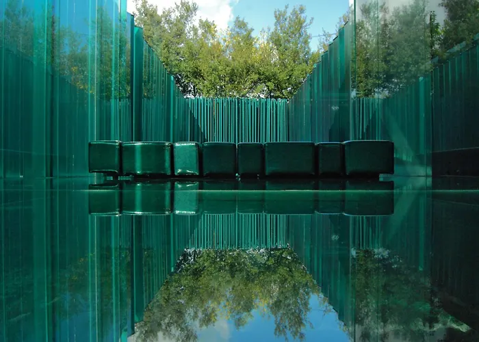 Les Cols Pavellons