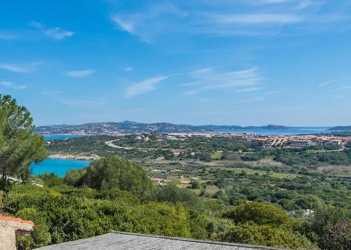 Villa Immersa Nel Verde Con Meravigliosa Vista Mare