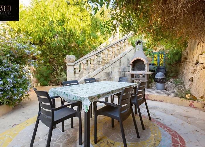 Spacious Villa With Private Pool & Bbq In St'Pauls By 360 Estates
