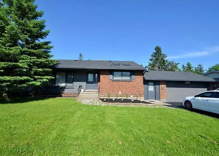 Cozy 3Br Family Getaway - Niagara Pool Oasis