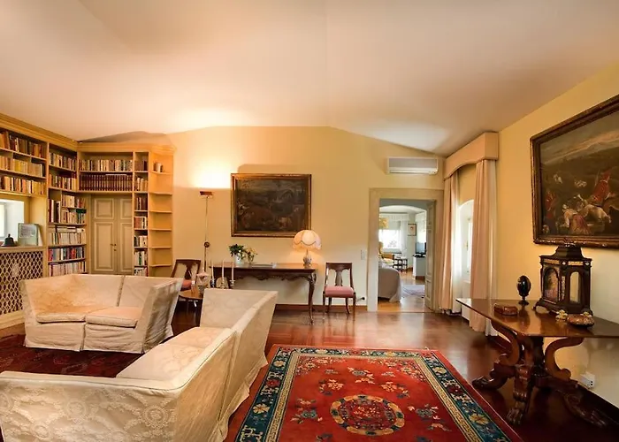 Villa Le Grotte