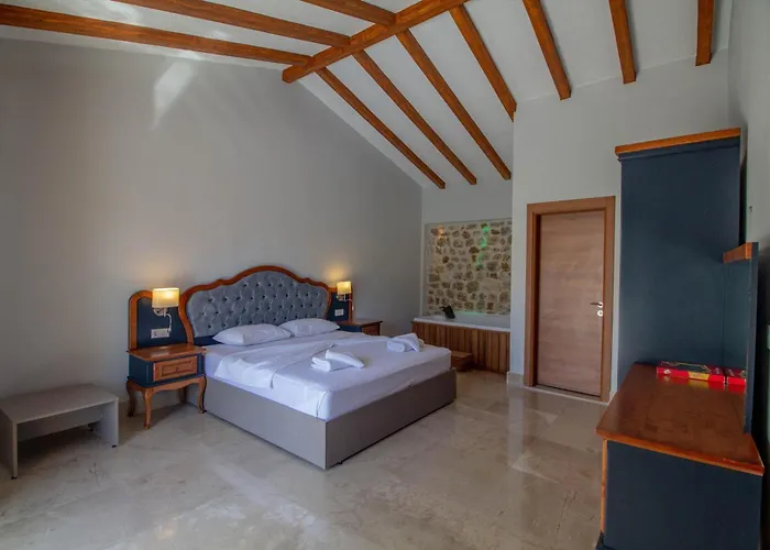 Tlos Deluxe 3+1 Villa ,Oezel Havuzlu, Fethiye