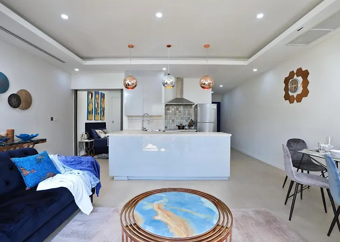 Villa 242 - Private Pool, Fast Internet