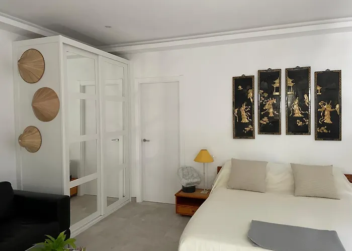 Finca vista de la roca