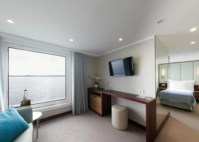 Costa do Sal Hotel Boat Lounge