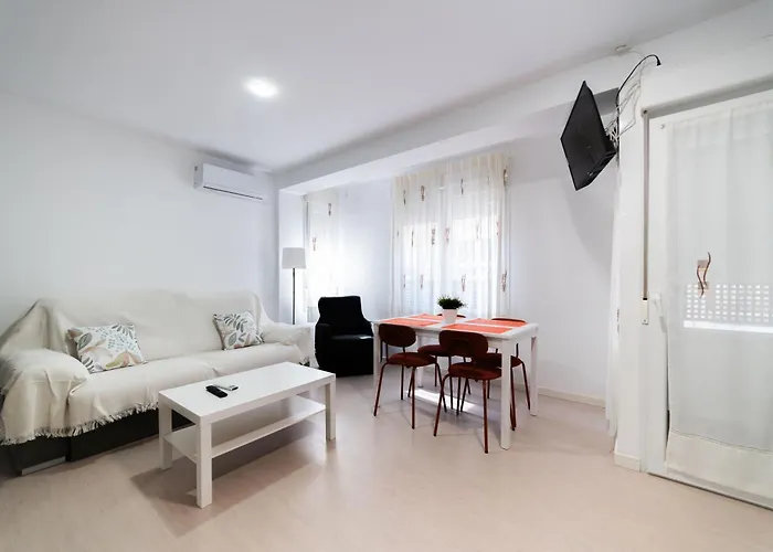 Hotel Quatre Llunes