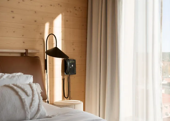 The Wood Hotel By Elite