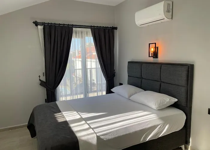 Bendis - Villa For 8 People In The Center Of Fethiye