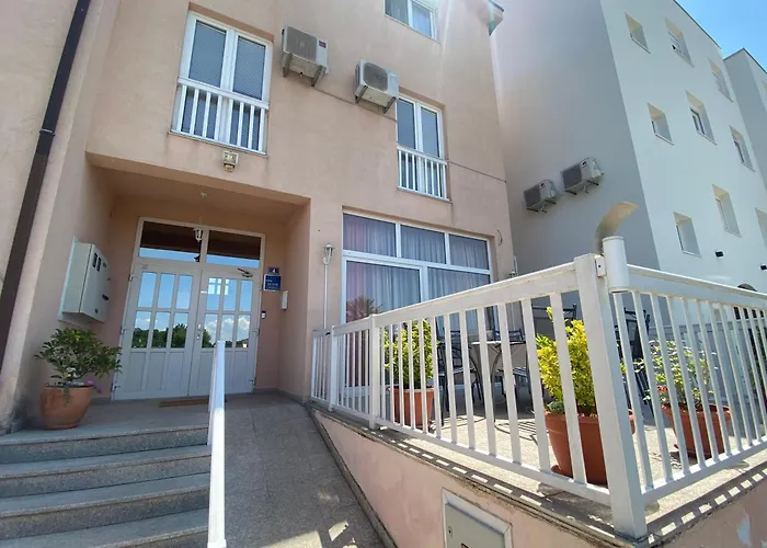 Guest House Regina Mundi