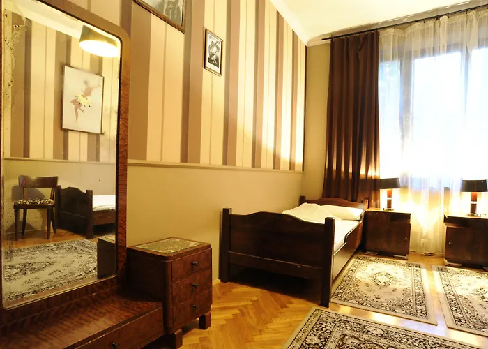 Hostel Deco