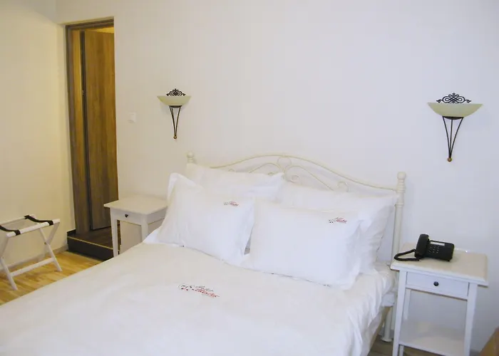 Theatro Hotel Odysseon