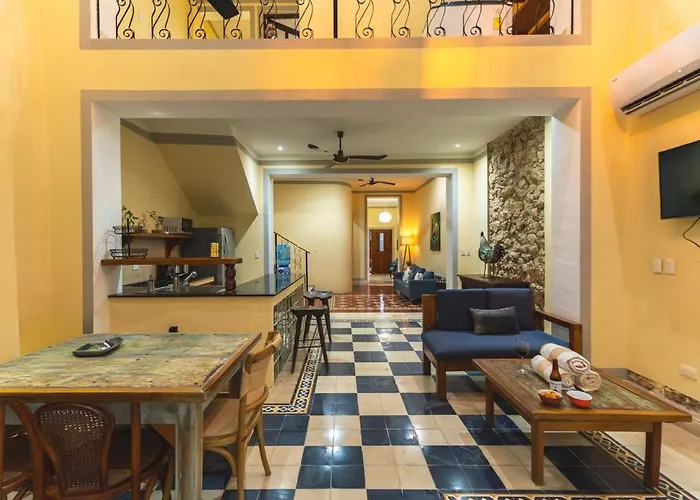 Casa Santiago con excelente ubicacion en Merida
