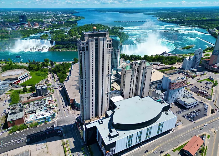 Hilton Niagara Falls/ Fallsview Hotel&Suites