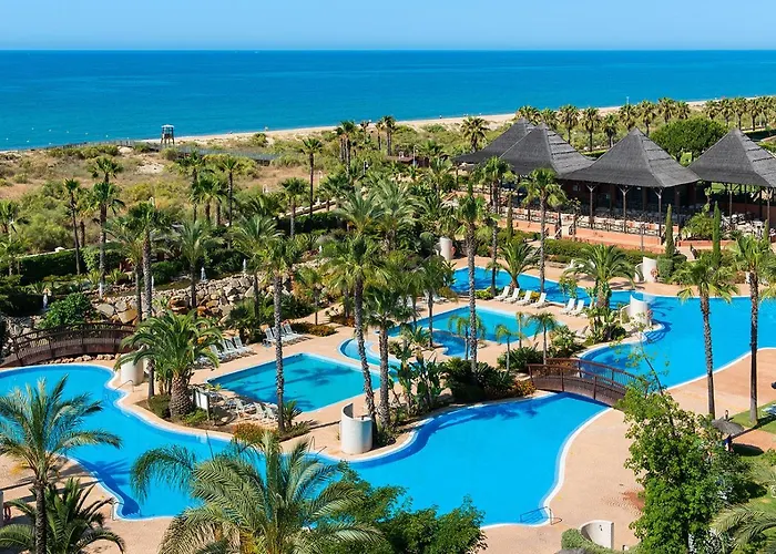 Puerto Antilla Grand Hotel