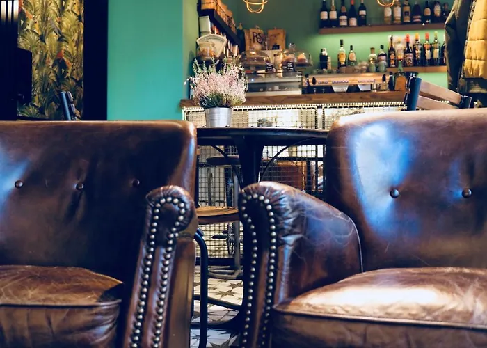 Winederful Hostel&Café